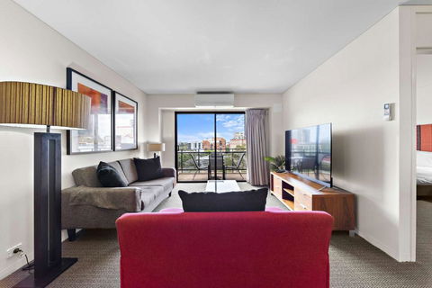 East Perth Sanctuary - Hervey Bay Accommodation 2