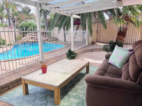Edgewater Whole Holiday Resort - Hervey Bay Accommodation 2