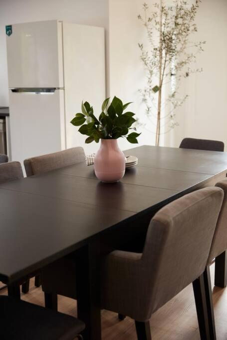 Enjoy A Renovated Retreat With Outdoor Bath - Hervey Bay Accommodation 4