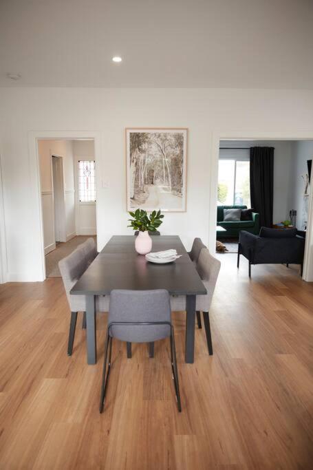 Enjoy A Renovated Retreat With Outdoor Bath - Hervey Bay Accommodation 2