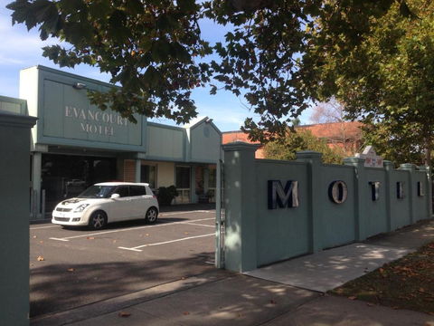 Evancourt Motel Malvern East - Hervey Bay Accommodation 0