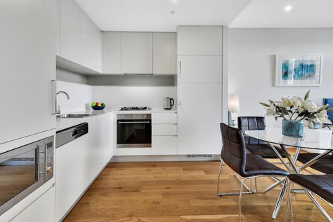 Fabulous Corporate Apartment Macquarie Park M907 - Tourism Hervey Bay 1