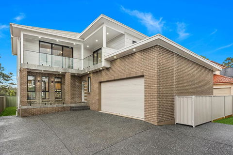 Fairy Meadow Beach House - Hervey Bay Accommodation 1