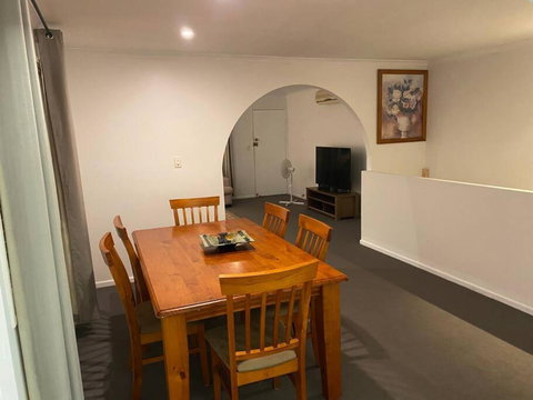 FAMILY 3-bedroom Everton Hills Apartment - Hervey Bay Accommodation 0