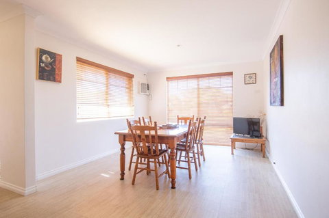 Family Oasis At Busselton - Tourism Hervey Bay 1