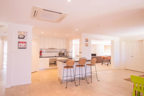 Family Oasis At Busselton - Tourism Hervey Bay 3