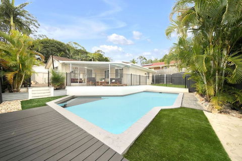 Family Escape Serene Oasis With Pool And AC - Hervey Bay Accommodation 0