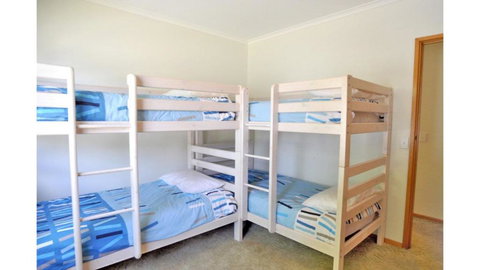 Family Retreat On Anderson - Tourism Hervey Bay 4