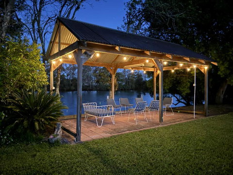 Farm Stay On The River - Hervey Bay Accommodation 2