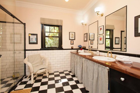 Fern Falls Cottages - Garden Cottage - Tourism Hervey Bay 4