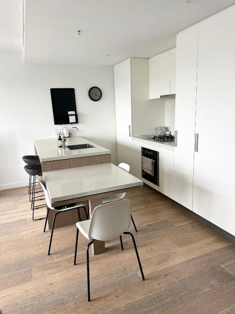 FV Peppers 1 Bedroom Apartment - Tourism Hervey Bay 0