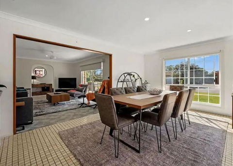 Geoff And Mary S - Hervey Bay Accommodation 4