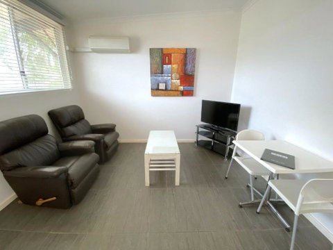 Getaway Villas Unit 383 - Hervey Bay Accommodation 3