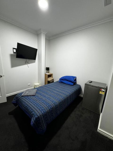 GHK - Grand Hotel Kalgoorlie - Tourism Hervey Bay 1
