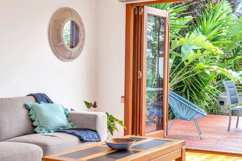 Gladstone Gardens - Family Comfort In North Brighton - Hervey Bay Accommodation 2