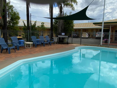 Golden West Motor Inn - Hervey Bay Accommodation 1