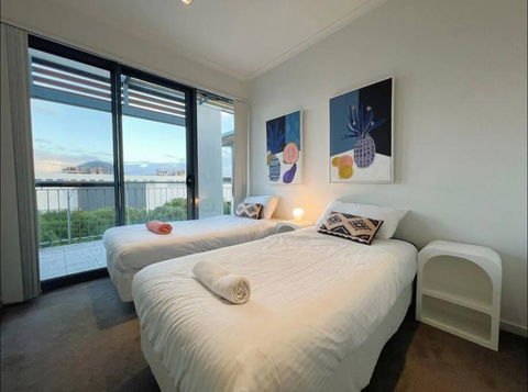 GW24-1 BATH 2 BR At The Glen With FREE Parking And Balcony - Hervey Bay Accommodation 1