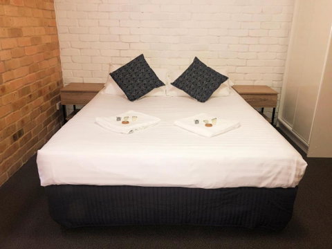Hanbury Lodge - Hervey Bay Accommodation 0
