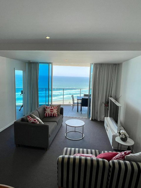 H Luxury Apartment At Surfers Paradise High Floor - Tourism Hervey Bay 4