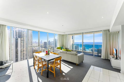 H Residences - Private Apartments - Apartment Stay - Tourism Hervey Bay 1
