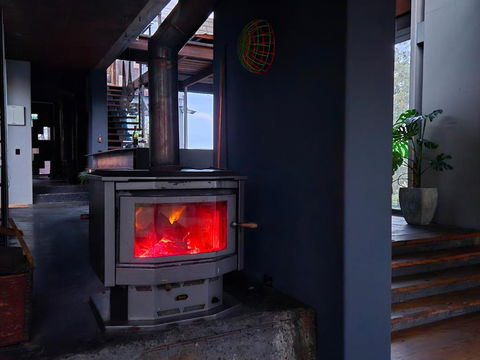 Grand Designs Eco Bush Retreat - Hervey Bay Accommodation 2