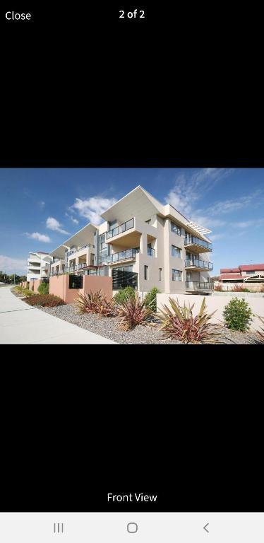 GREENWAY WATERS Apartments - Hervey Bay Accommodation 0