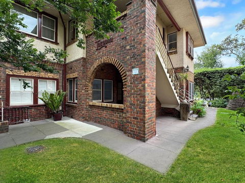 Ground Floor Apartment, 250 Metres To The Beach - Tourism Hervey Bay 0