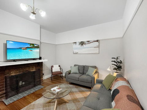 Ground Floor Apartment, 250 Metres To The Beach - Tourism Hervey Bay 2