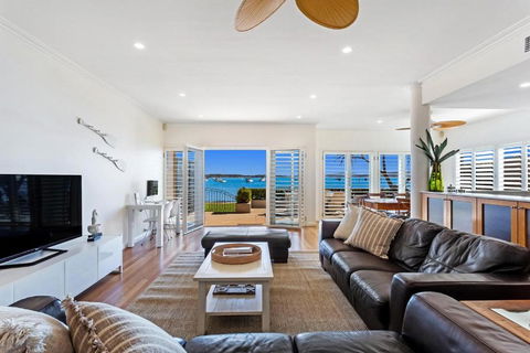 H3 Port Stephens - Hervey Bay Accommodation 2