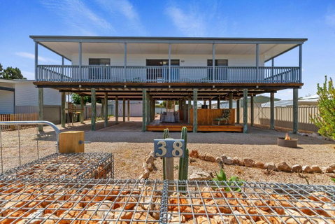 Halcyon Hardwicke Bay - Hervey Bay Accommodation 0