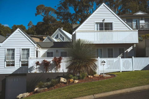 Hampton Bliss Kiama - Hervey Bay Accommodation 0