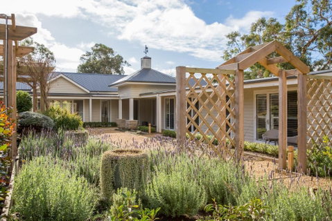 Haven Red Hill - Hervey Bay Accommodation 1