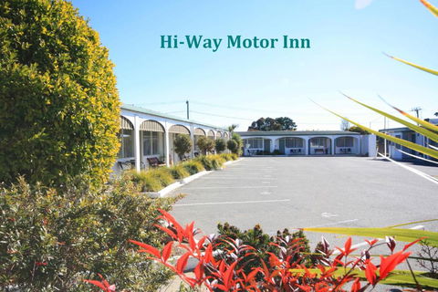 Hi Way Motor Inn - Tourism Hervey Bay 0