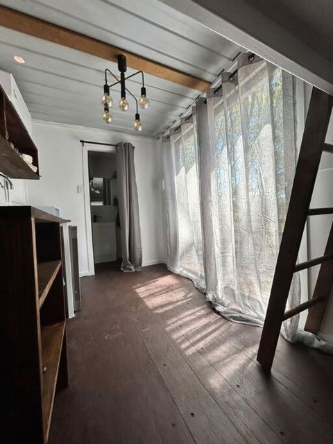Hill Dweller Hideout - Hervey Bay Accommodation 0