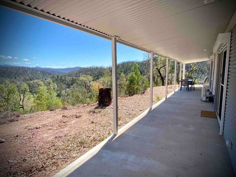 Hilltop House, Truly Unwind - Hervey Bay Accommodation 2