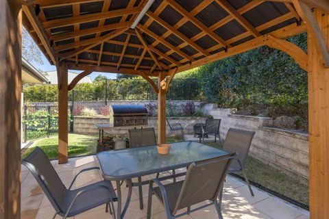 Hinterland Breakfast Deal - First Night! - Tourism Hervey Bay 1