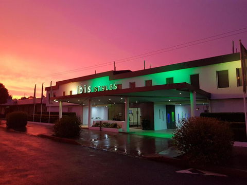 Ibis Styles Broken Hill - Hervey Bay Accommodation 0