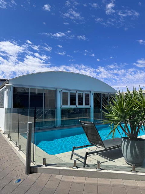 Ibis Styles Broken Hill - Hervey Bay Accommodation 3