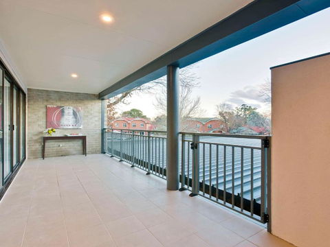 Ibis Styles Canberra Tall Trees - Hervey Bay Accommodation 3