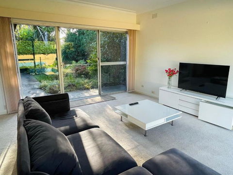 Home In Brighton - Tourism Hervey Bay 3