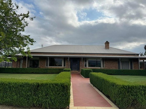 Hubbard Road - Hervey Bay Accommodation 1