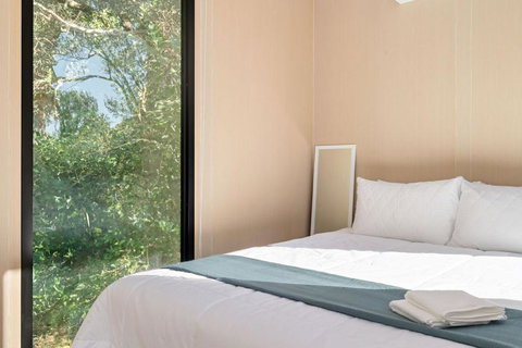 Huntingdon House By Tiny Away - Hervey Bay Accommodation 3