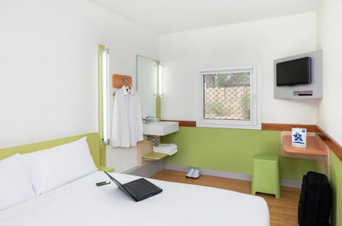 Ibis Budget - Melbourne Airport - Hervey Bay Accommodation 0