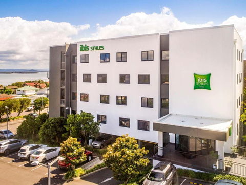Ibis Styles The Entrance - Hervey Bay Accommodation 0