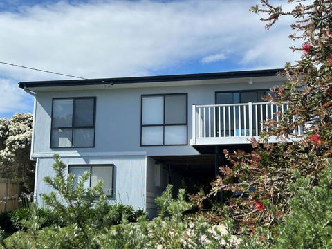 Iconic Beach House On Bruce - Hervey Bay Accommodation 0