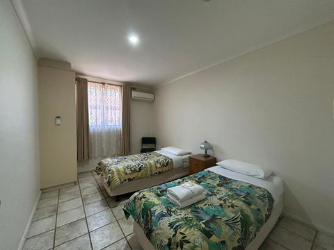 IGrand Motel - Hervey Bay Accommodation 2