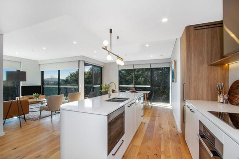 Illume 36 - Hervey Bay Accommodation 0