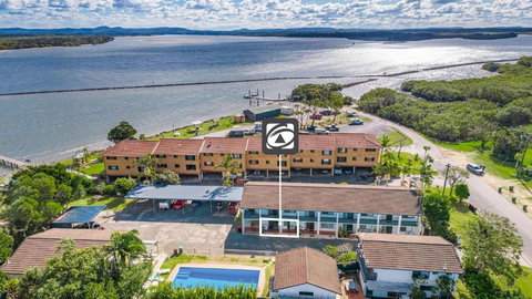 Iluka Villa 4 - Hervey Bay Accommodation 3