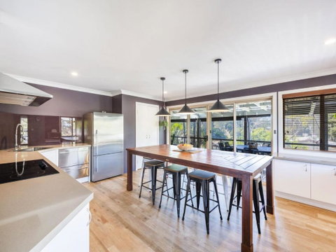 Ilukaholic - Hervey Bay Accommodation 1