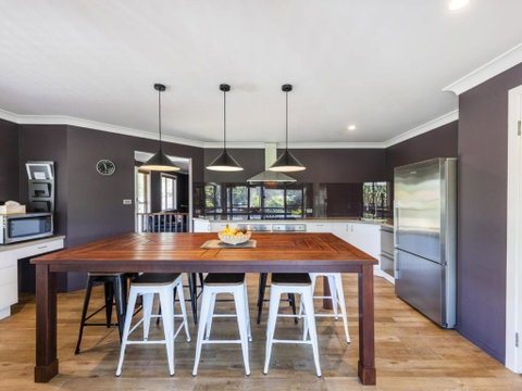 Ilukaholic - Hervey Bay Accommodation 3